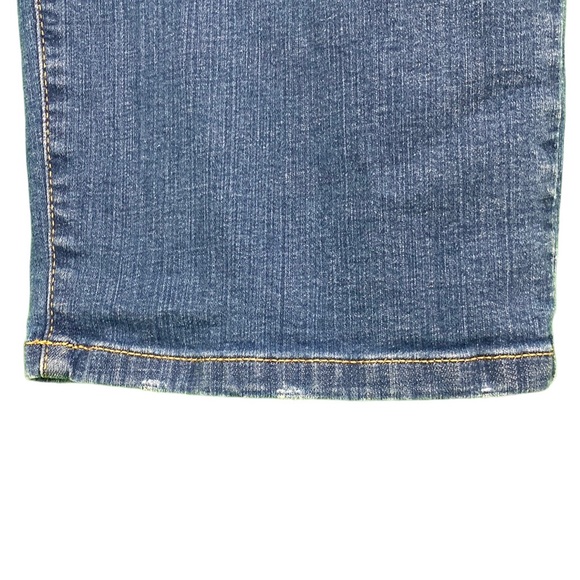 Lane Bryant Short Inseam Signature Fit Mid-Rise Straight Leg Jeans - Picture 7 of 15